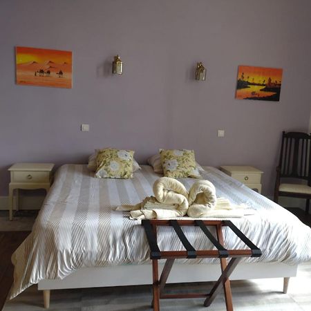 La Brasserie Chambre D'Hotes De Delphine Saulge Exterior photo