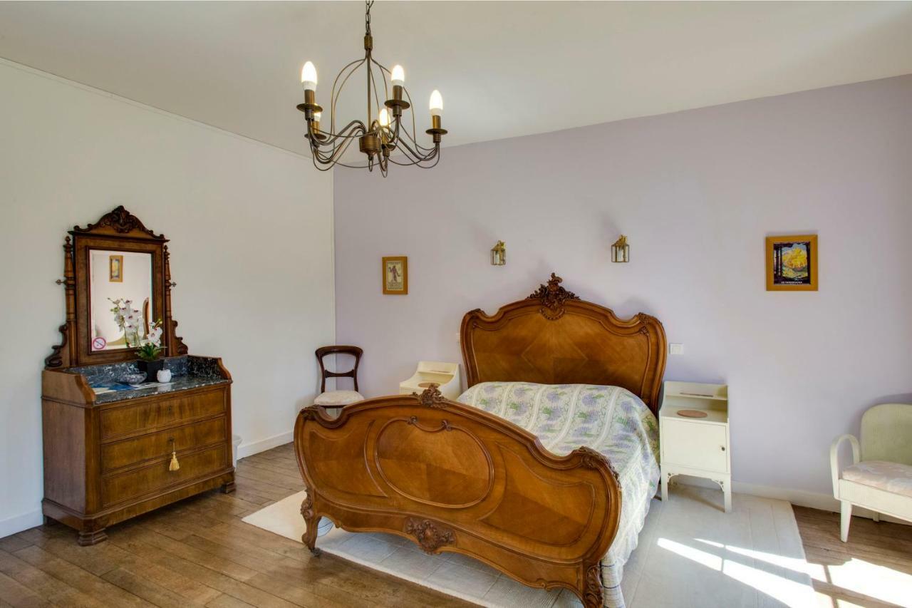 La Brasserie Chambre D'Hotes De Delphine Saulge Exterior photo